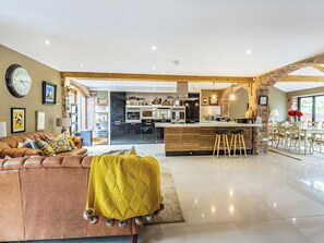 Open plan living space | Chestnut Barn, Wold Newton, near Filey