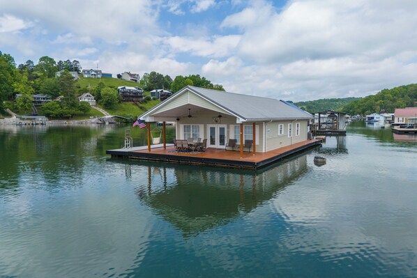 Front Row of Springs Dock Marina 