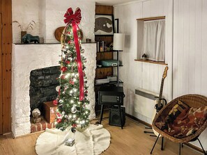 Christmas | Hollybush Studio, Datchworth, near Knebworth