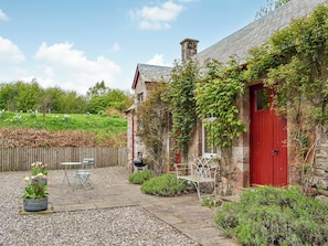 Exterior | Rose Cottage, Blairgowrie