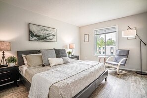 Scandanavian design bedroom brings calm and relaxation 