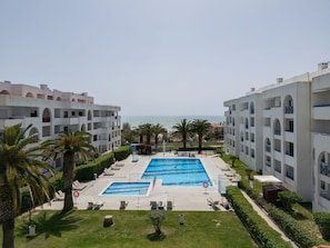 Piscine, Recours