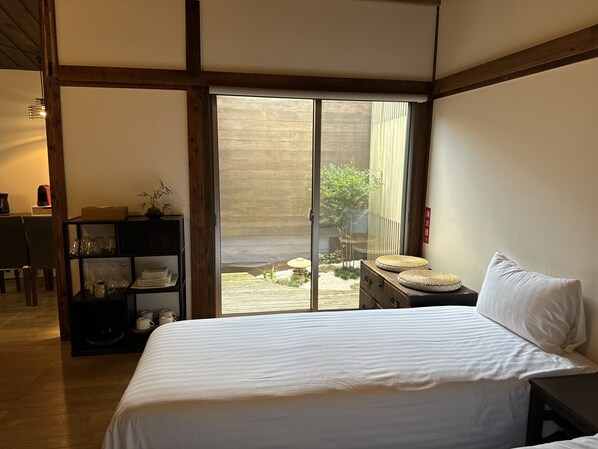 Rent Ikebukuro Nigo house in Tokyo | Japan Experience 