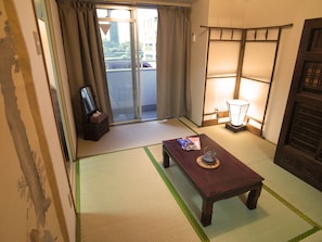 Rent Yuyake apartment in Tokyo - Tatami room