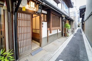 Rent Kyoka-an house in Kyoto - Front of property
