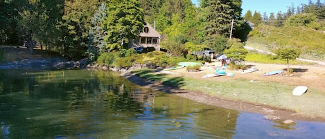 Launch Kayaks from front yard
