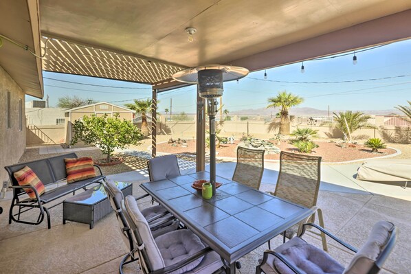 Lake Havasu City Vacation Rental | 3BR | 2BA | 1,068 Sq Ft | Step-Free Access