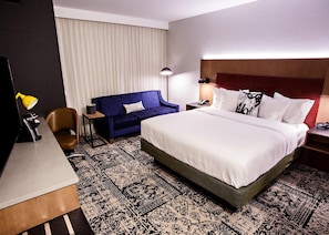 4 Deluxe Queens Guest Suite 3