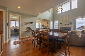 The dining table has seating for everyone!