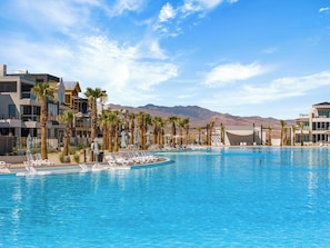 Resort Lagoon
