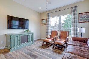 Living Room | 2-Story Property
