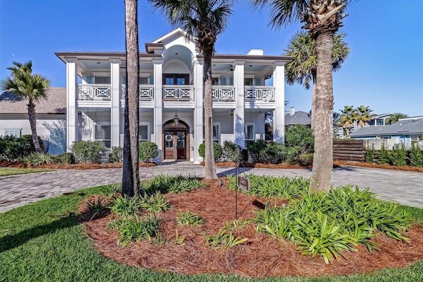 Dolphins Cove front elevation