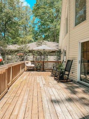 Deck Facing Swing