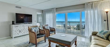 Living Room and Balcony with Ocean View