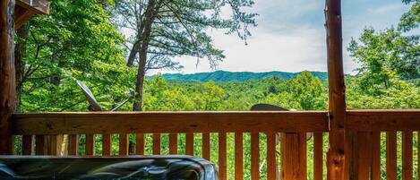 Hot Tub with a View!