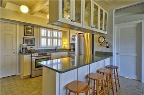 Breakfast bar