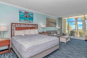 Comfy King bed and Queen sleeper sofa!