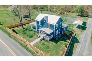 Casa Nube offers an expansive fenced-in yard perfect for children and pets!