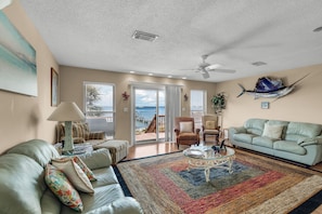 Sitting room with balcony access