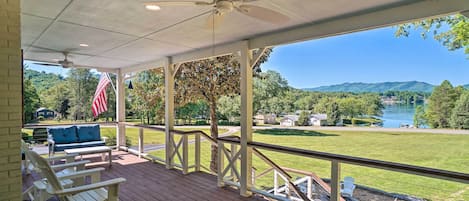 Hayesville Vacation Rental | 4BR | 3BA | 2,300 Sq Ft | Step-Free Access