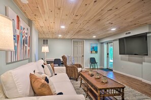 Living Room | Lower Level