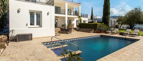 Piscine maison de vacances