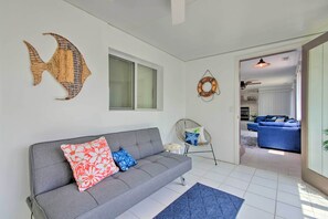 Lower Living Room | Futon