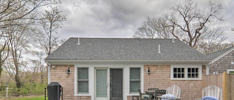 Brewster Vacation Rental | 2BR | 2BA | 1,200 Sq Ft | 1 Step to Enter