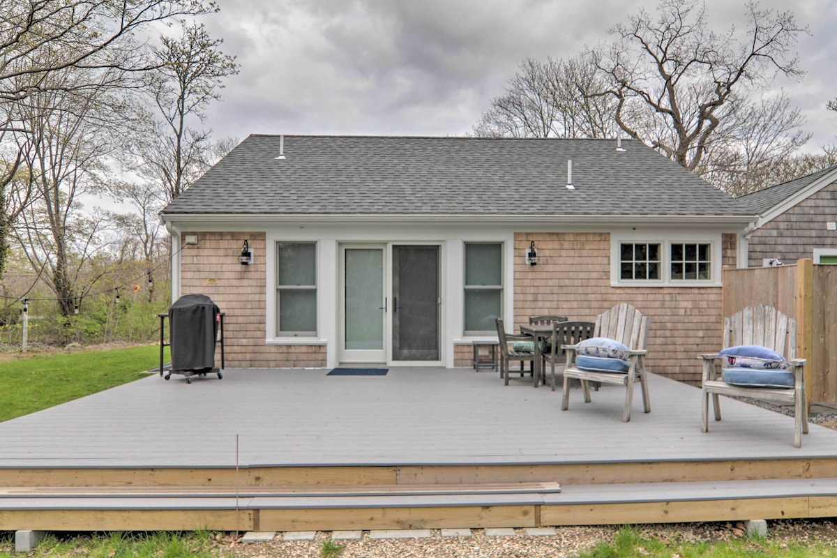 Cape Cod Cottage w/ Outdoor Shower: Walk to Beach!