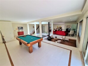 Plano