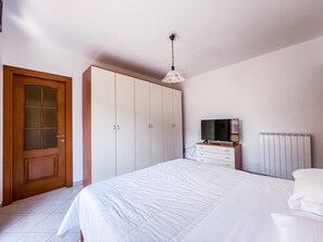 Bedroom - MYHOUSE INN TORINO -Solo Affitti Brevi
