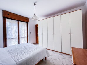 Bedroom - MYHOUSE INN TORINO -Solo Affitti Brevi