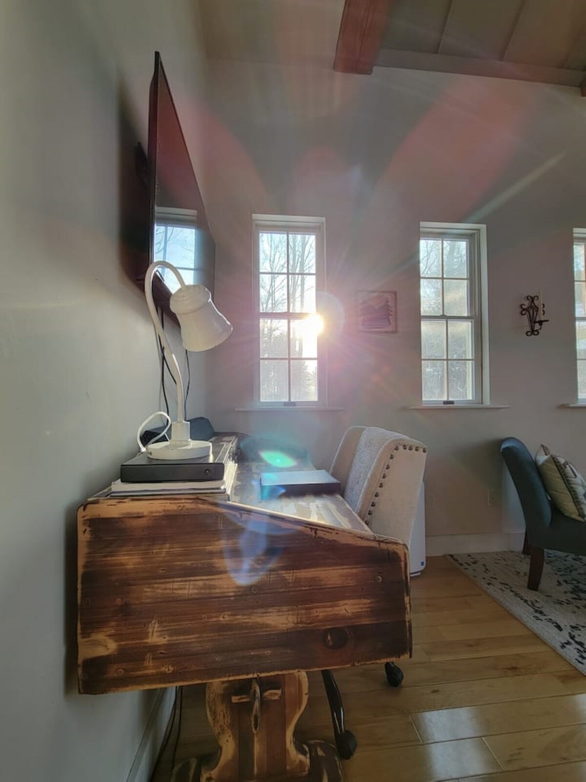 Main Image