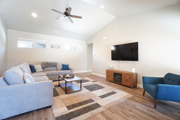 Living room (facing towards stairs)