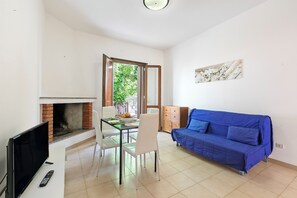Living and dining room