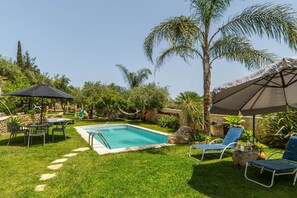 Garden, Outdoor, Pool