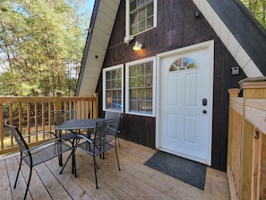 Cozy A Frame of Mind front porch near Red River gorge. Quiet and peaceful for enjoying nature.