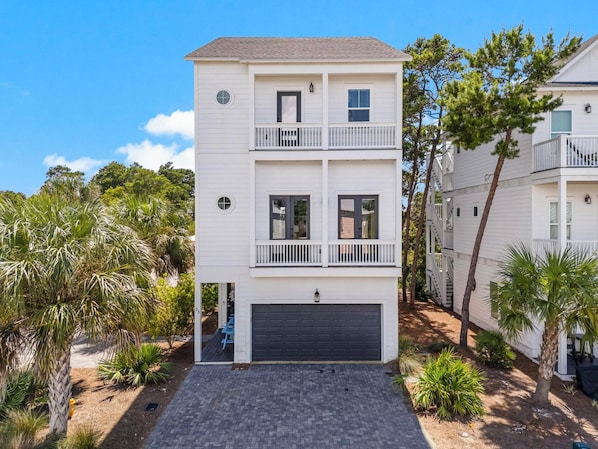 30A Beach House - 33 Sunset - Golf Cart Included!