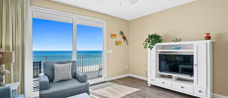 Splash Beach Resort Condo Rental 104W