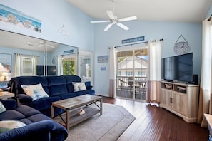 Shore Club Cottage 9684 Living Area