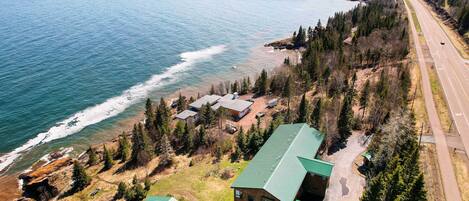 Tofte Vacation Rental | 2BR | 2.5BA | Stairs Required | 1,540 Sq Ft