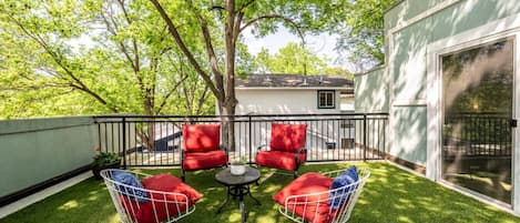 Killer (and private!) rooftop deck just for you with seating for 4 and ash trays if you'd like to smoke.