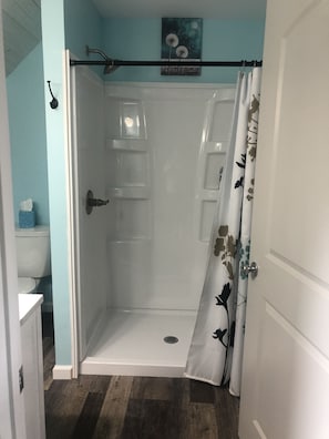 48"shower stall