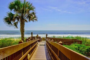 Beach access with sand wash-off station.