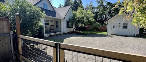 Fully fenced yard, including driveway. 