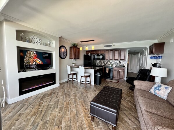 Oversized living room with upgraded features. All the comforts of home....