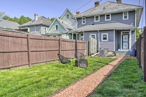 Fenced Yard | Dog Friendly w/ Fee