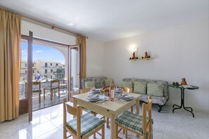 Living and dining room