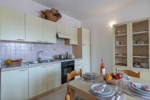 Kitchen and dining area