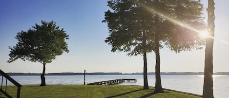 The cottage offers stunning waterfront views.